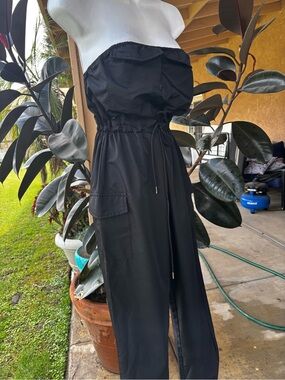 SHEIN Black Strapless Cargo Jumpsuit